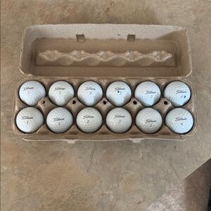 12 Titleist ProV1X Golf Balls Pre Owned Used White Balls - Make Offer‼️